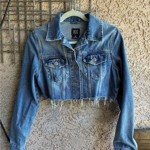 BDG Cropped Frayed Hem Denim Jacket